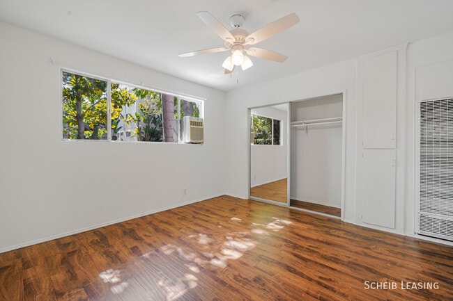 Building Photo - 426 Rexford Dr