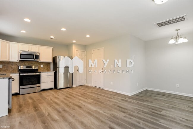 Building Photo - 3 br, 2.5 bath House - 6108 Fazenda Dr