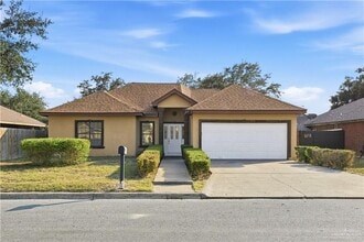 Building Photo - 11 West Dr