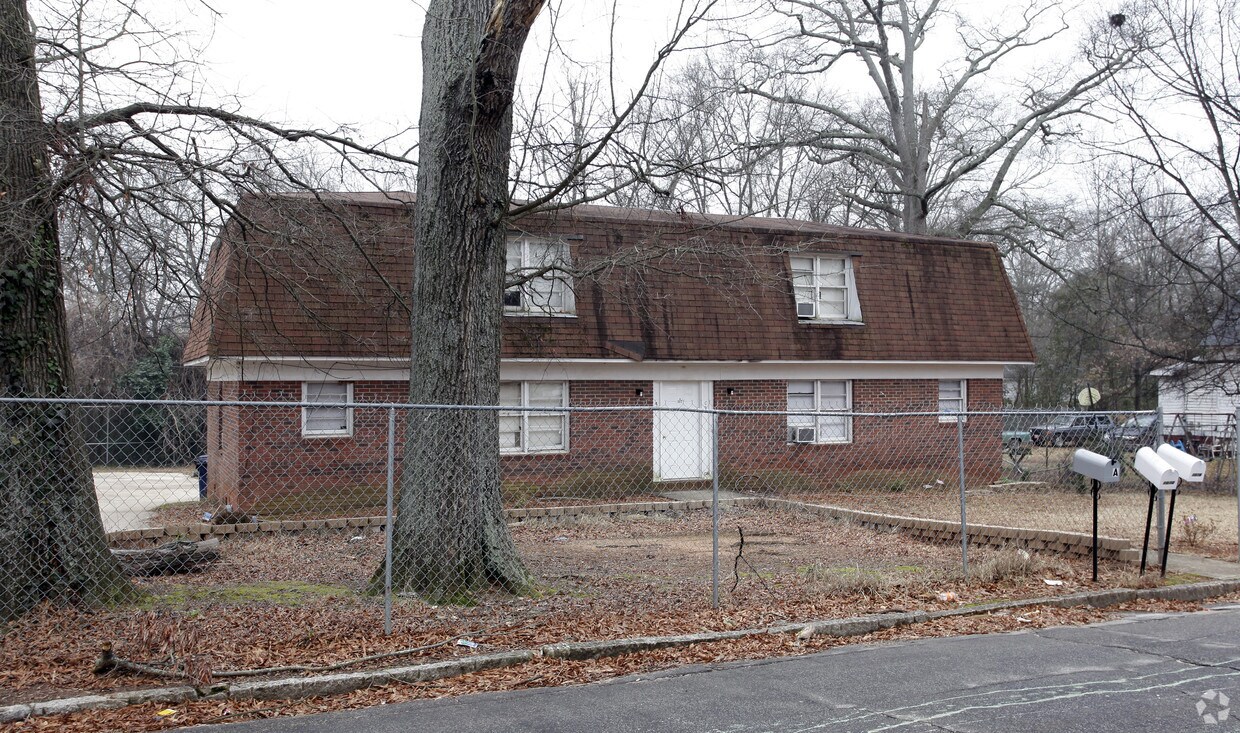 Primary Photo - 107 Arlington Ave
