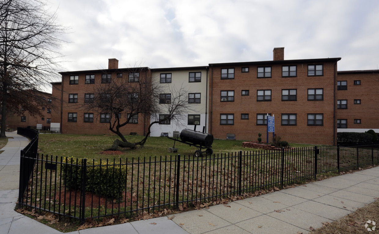 Foto principal - Kenilworth Courts/Parkside Addition