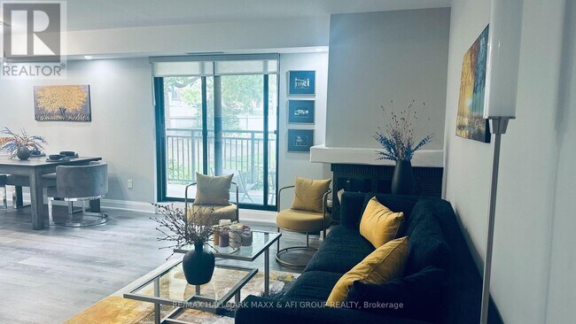 Photo du bâtiment - 15390 Yonge St