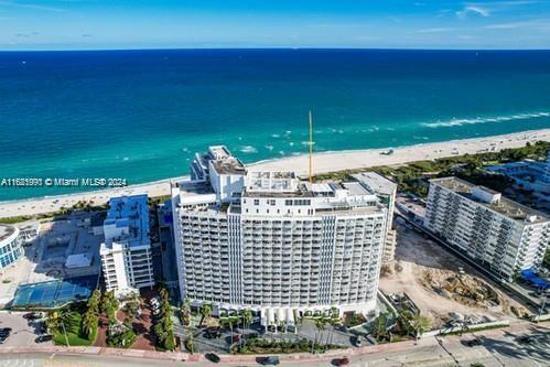 Foto del edificio - 5401 Collins Ave