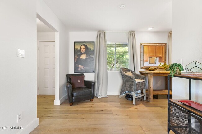 Foto del edificio - 4354 N 82nd St