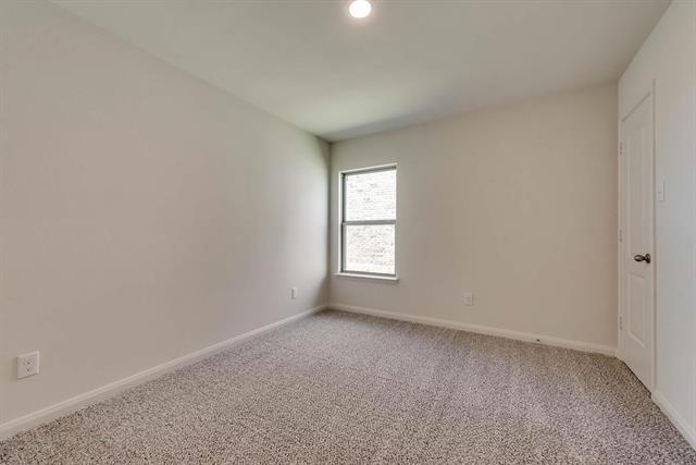 Foto del edificio - 151 Bandana Cir