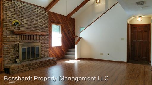 Building Photo - 10315 NW 25th Pl