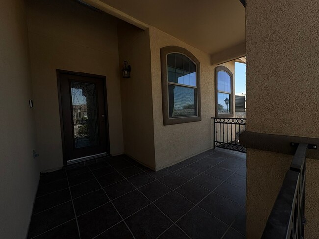 Building Photo - 12220 Branell Ln