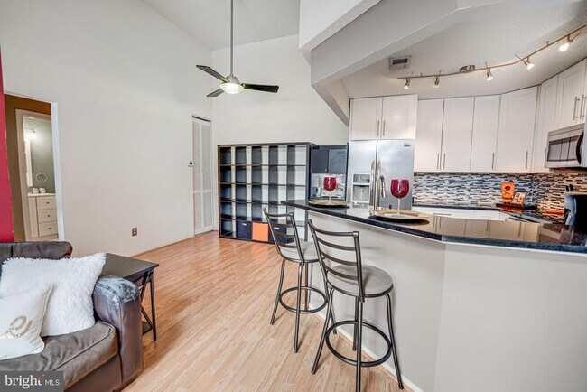 Building Photo - 11741 Summerchase Cir