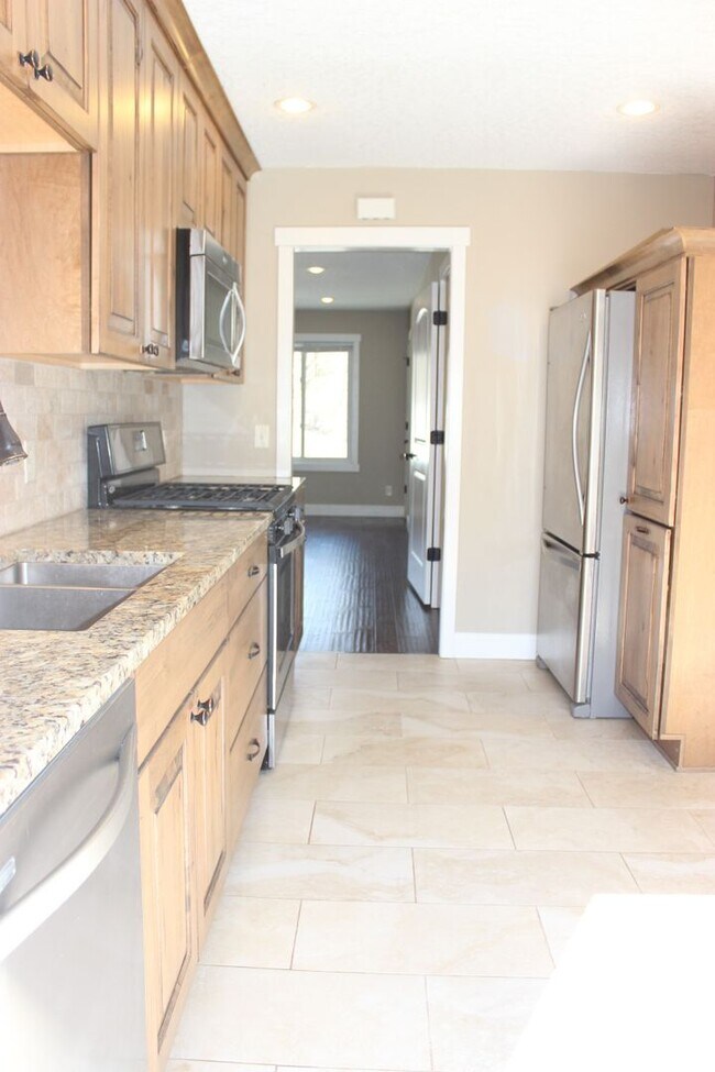 Foto del edificio - 2516-2518 W 98th St