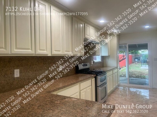 Foto del edificio - 7132 Kuhl Dr