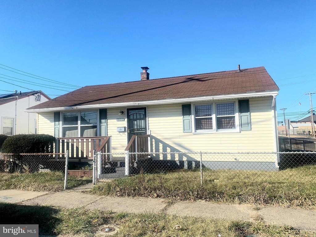 Primary Photo - 1601 McKinley Ave