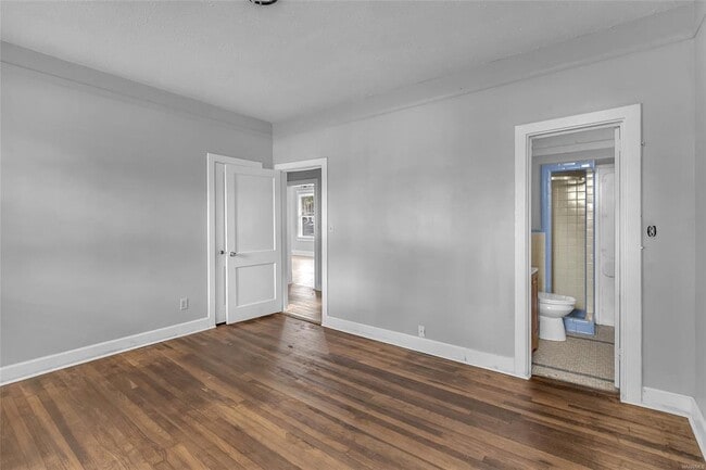 Foto del edificio - 2141 Yancey Ave