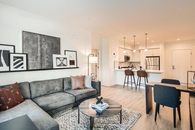 Foto del edificio - 4890 Sunroad Centrum Ln