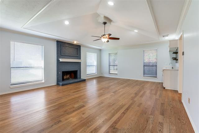 Building Photo - 4223 Lawngate Dr