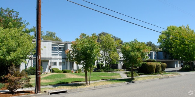 Foto del edificio - Matanzas Garden Apartments