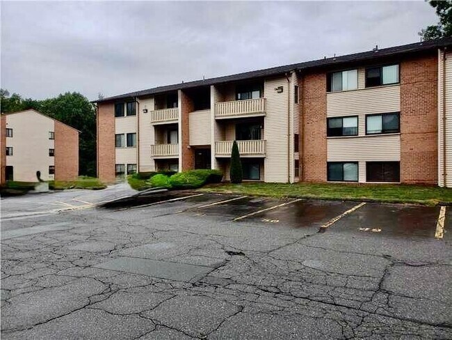 Foto del edificio - 1137 Hartford Ave
