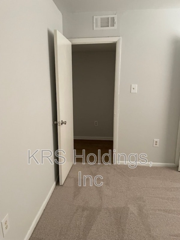 Foto principal - 804 Brook Hill Rd