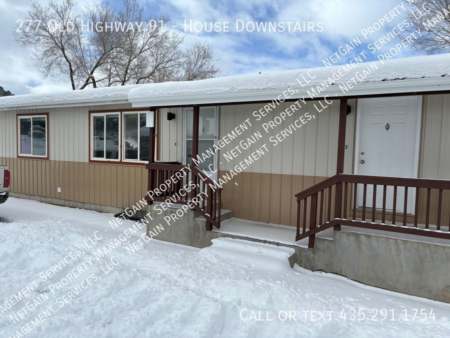 Foto principal - Large Newly Updated 2 Bedroom Basement Apa...