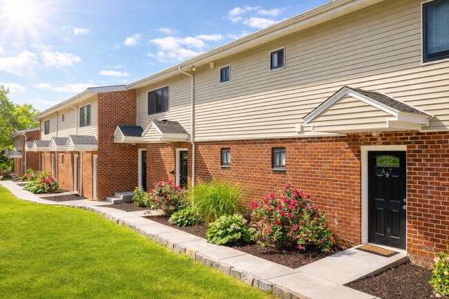 Building Photo - WaterView Living