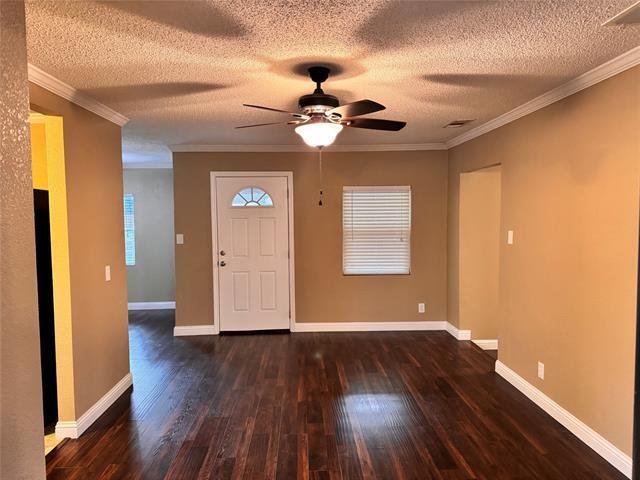 Foto del edificio - 912 Iowa St