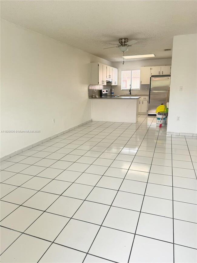 Building Photo - 6215 W 22nd Ct