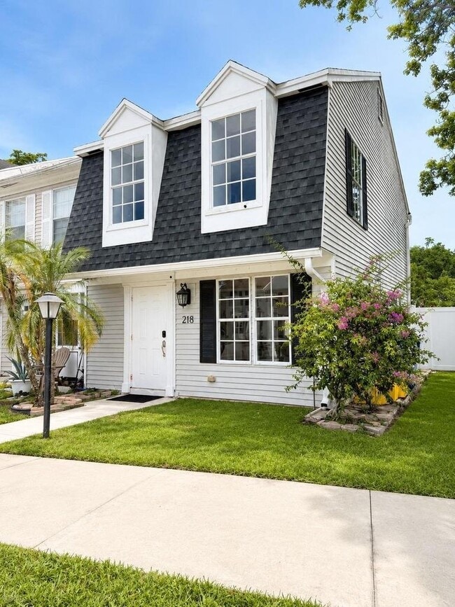 Photo - 218 Old English Dr (Jupiter, FL) Townhome