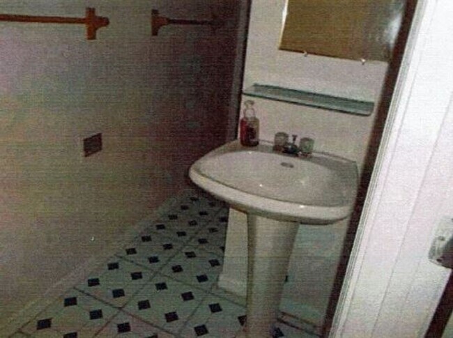 Foto del edificio - 1507 Farrar Dr