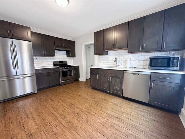 Foto del edificio - 193 Florence St