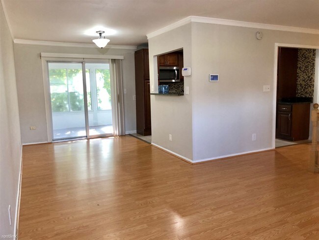 Building Photo - 3 br, 1.5 bath House - 9819 Southall Rd
