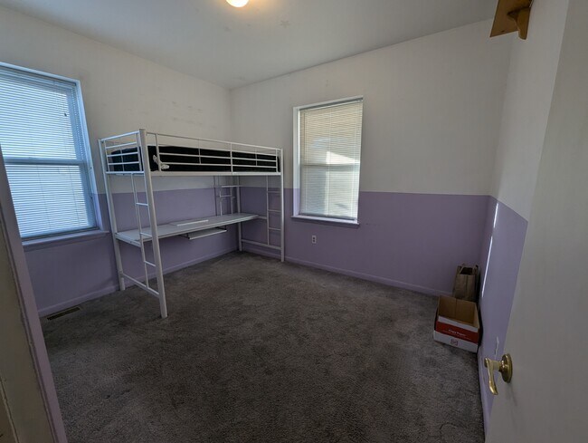 Foto del edificio - 116 N New Rd