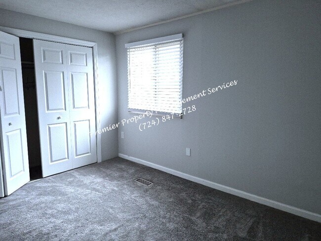 Building Photo - 7809 Lafayette Square