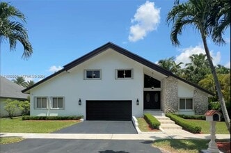 Building Photo - 14251 SW 107th Terrace