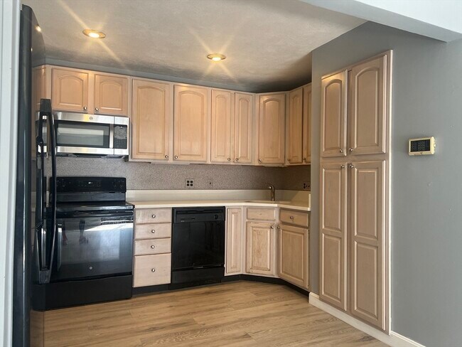 Foto del edificio - 222 Winthrop Shore Dr
