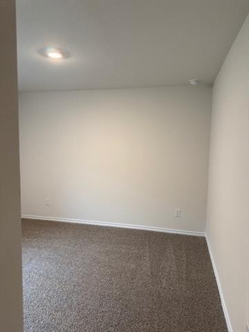 Foto del edificio - 1208 Riverbrook Ln