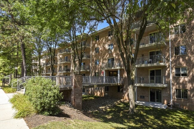 Edificio residencial - Valley Forge Suites