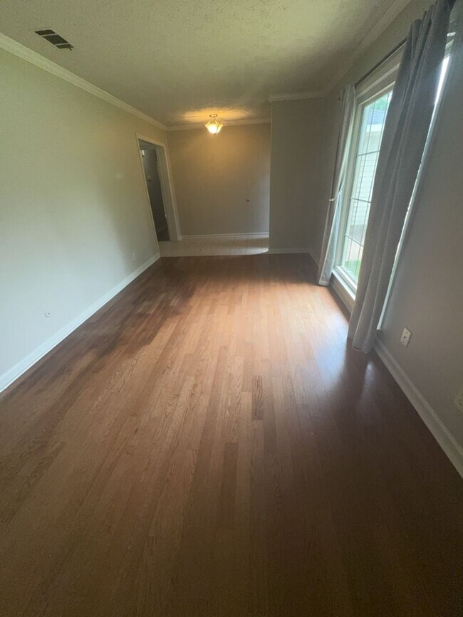 Foto del edificio - ?4530 Jiminey Loop - North Columbus
