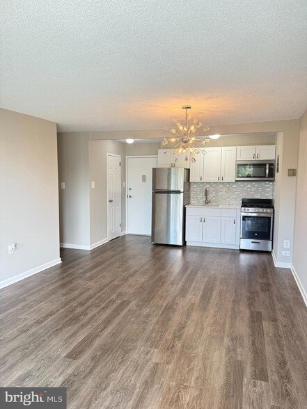 Foto del edificio - 2500 N Van Dorn St