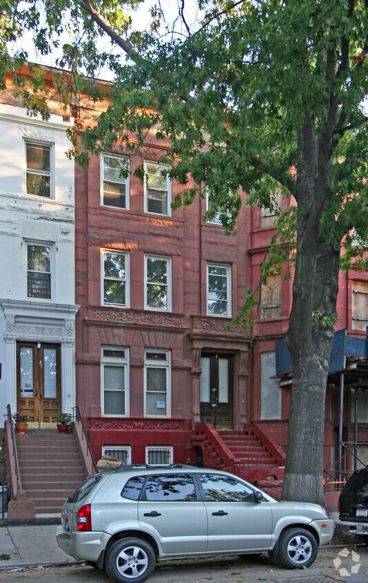 Foto principal - 89 Macon St