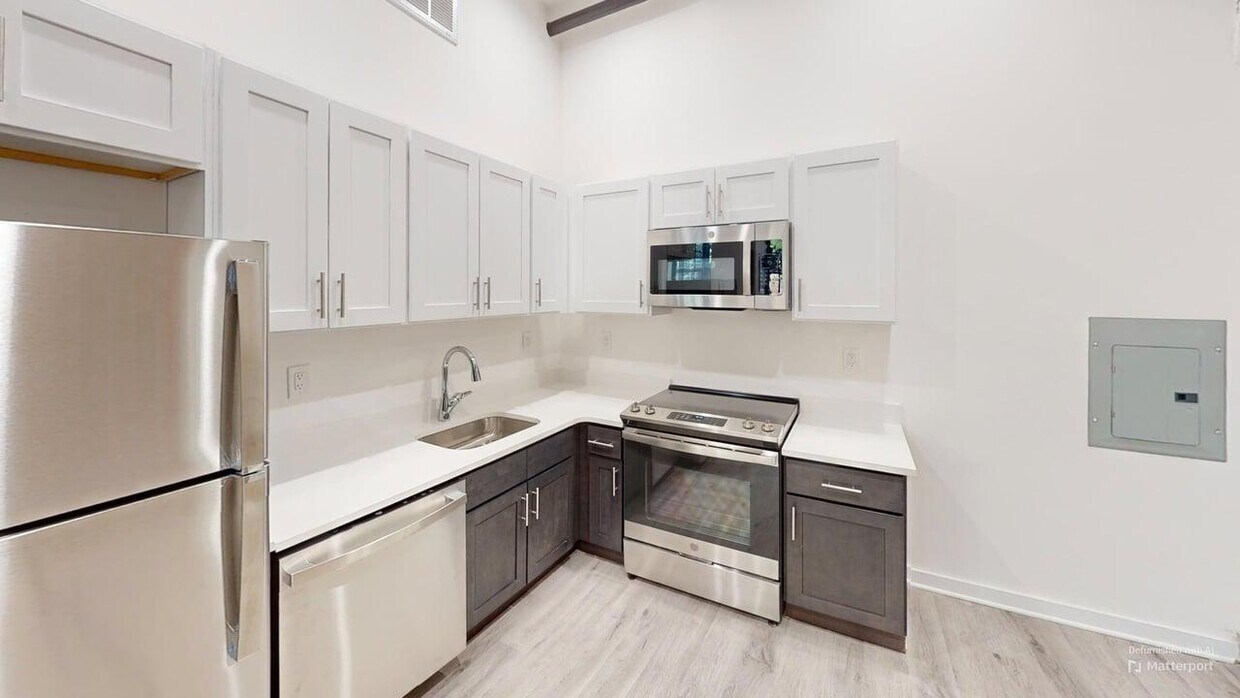 Foto principal - 70 Roseville Ave