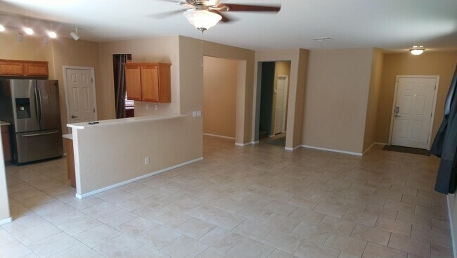 Foto del edificio - 9325 Golden Grape Ct