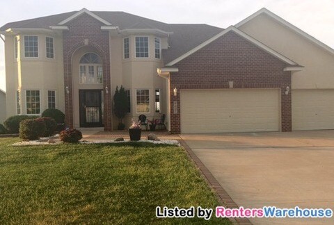 Building Photo - 8837 Whispering Oaks Alcove