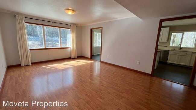 Building Photo - 4 br, 3.5 bath House - 5317 Wandering Dr.