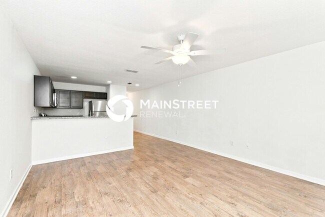 Foto del edificio - 3 Bedroom Pet-Friendly Home in Jacksonville, FL with Main Street Renewal