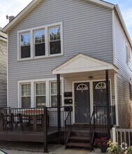Building Photo - 1828 N Bissell St