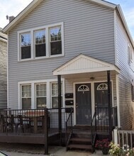 Building Photo - 1828 N Bissell St