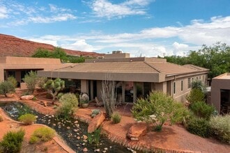 Building Photo - 2255 Tuweap Dr