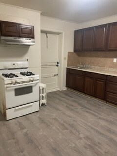 Foto del edificio - 1064 McLean Ave