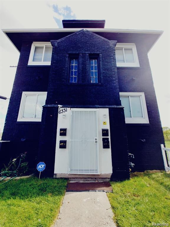 Primary Photo - 6331 Barlum St