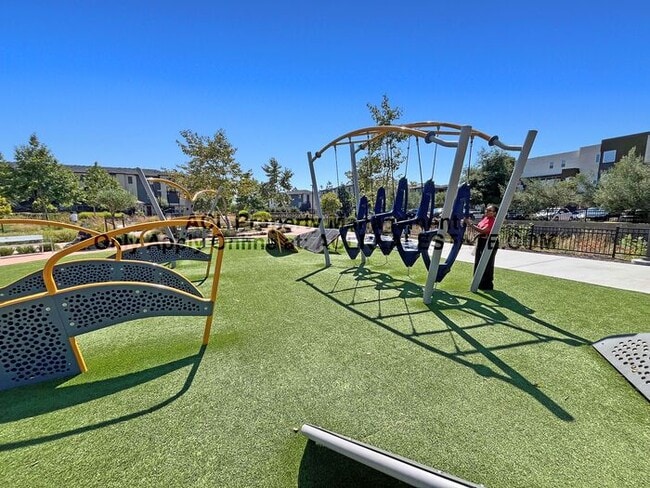 Building Photo - Modern 4-Bedroom Home with Solar, EV Charg...