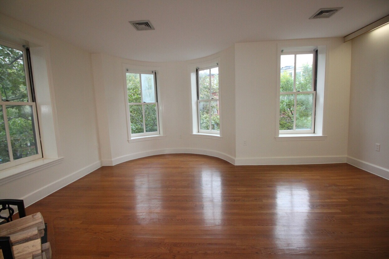 38 Holyoke St Unit C, Boston, MA 02116 Condo for Rent in Boston, MA